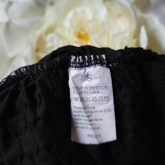 Scrunch Booty Shorts Small Workout Booty Lifting Black NEW - Picture 5 of 8